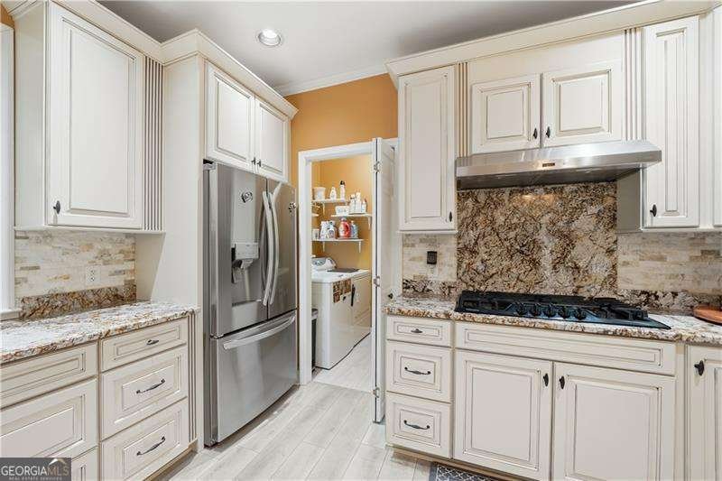 122 Woodstream Point Big Canoe - Photo 22