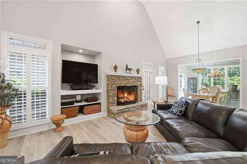 122 Woodstream Point Big Canoe - Photo 7