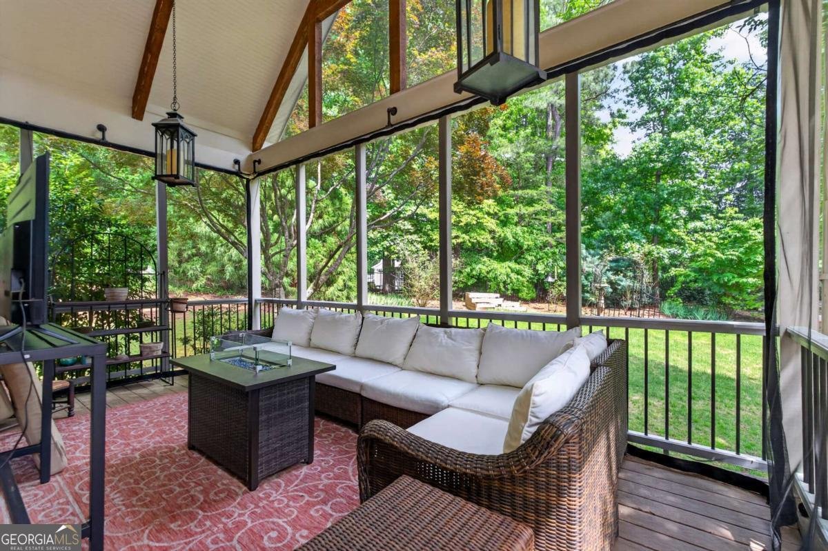 2612 Canopy Lane Marietta - Photo 6