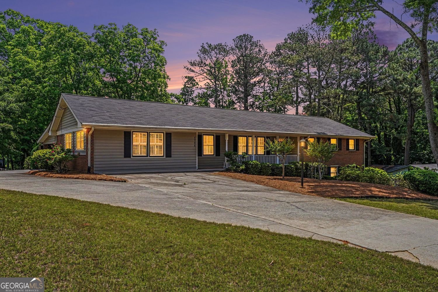 1788 Wiggins Circle Conyers - main photo