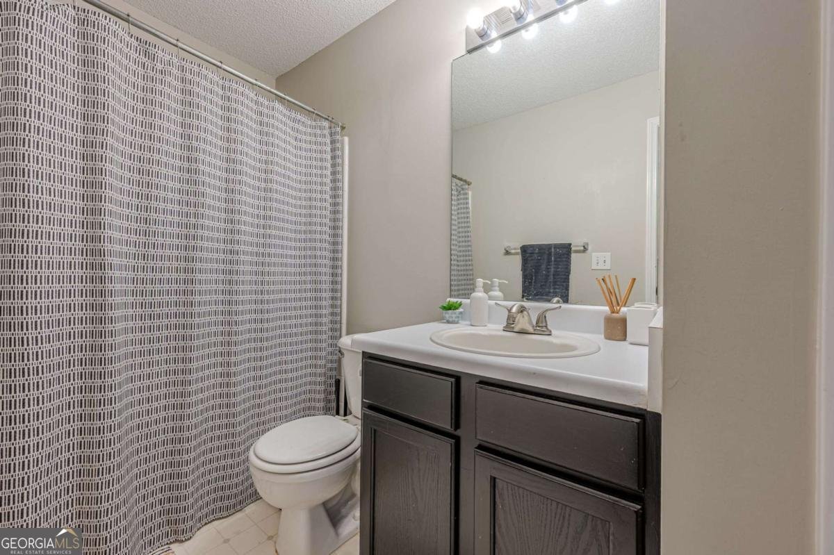 1666 Woodsford Road Kennesaw - Photo 17