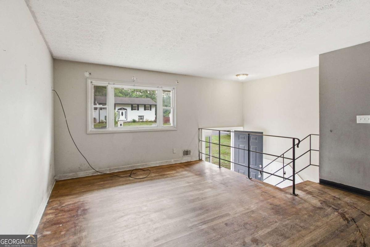 5957 Baywood Lane Riverdale - Photo 9