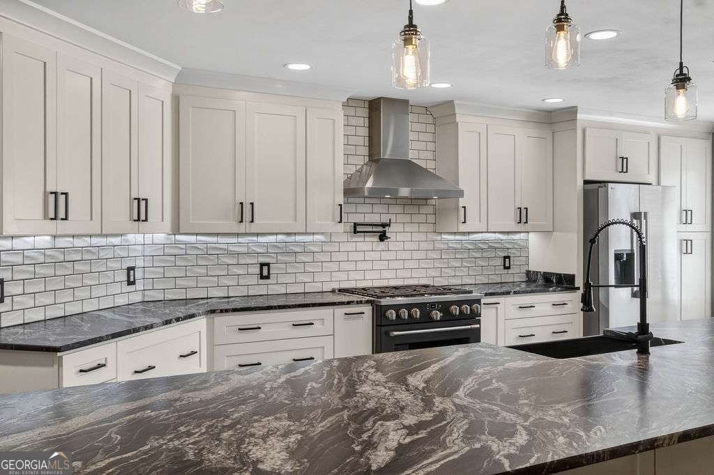 1040 Sapphire Trail Bogart - Photo 15