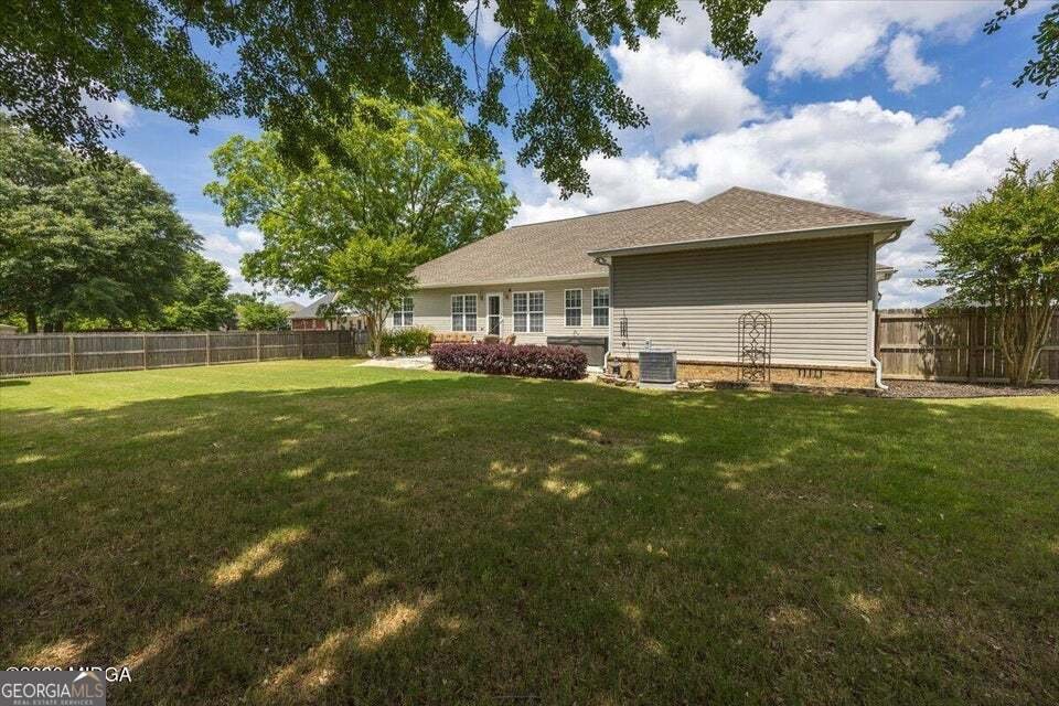 411 Dixieland Drive Byron - Photo 34