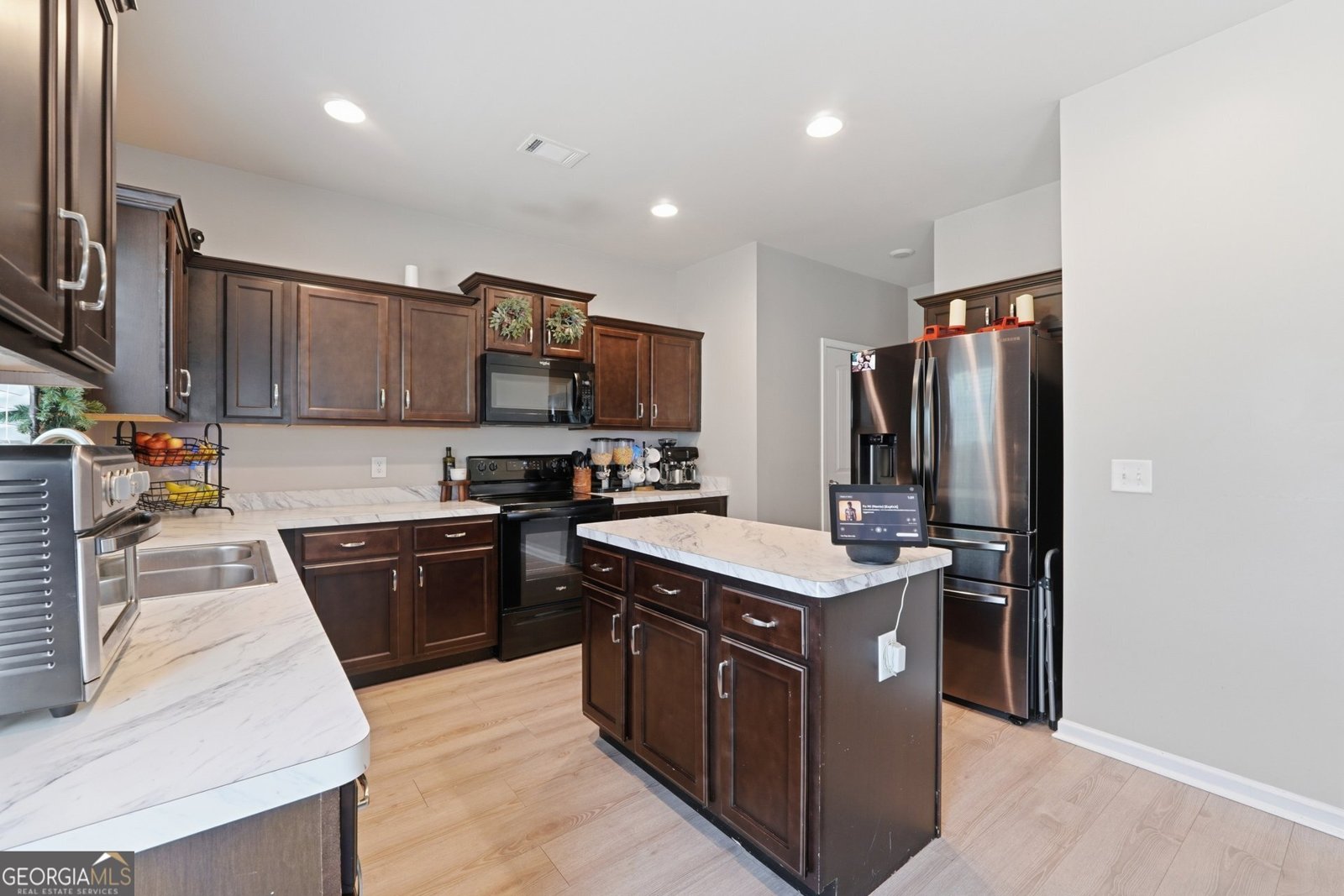 110 Finley Drive Commerce - Photo 10