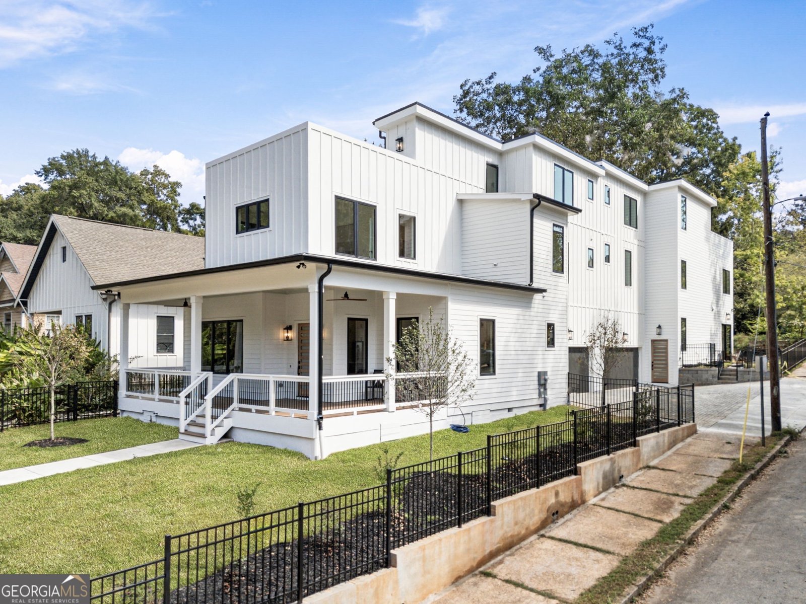 1348 Finley Street Atlanta - main photo