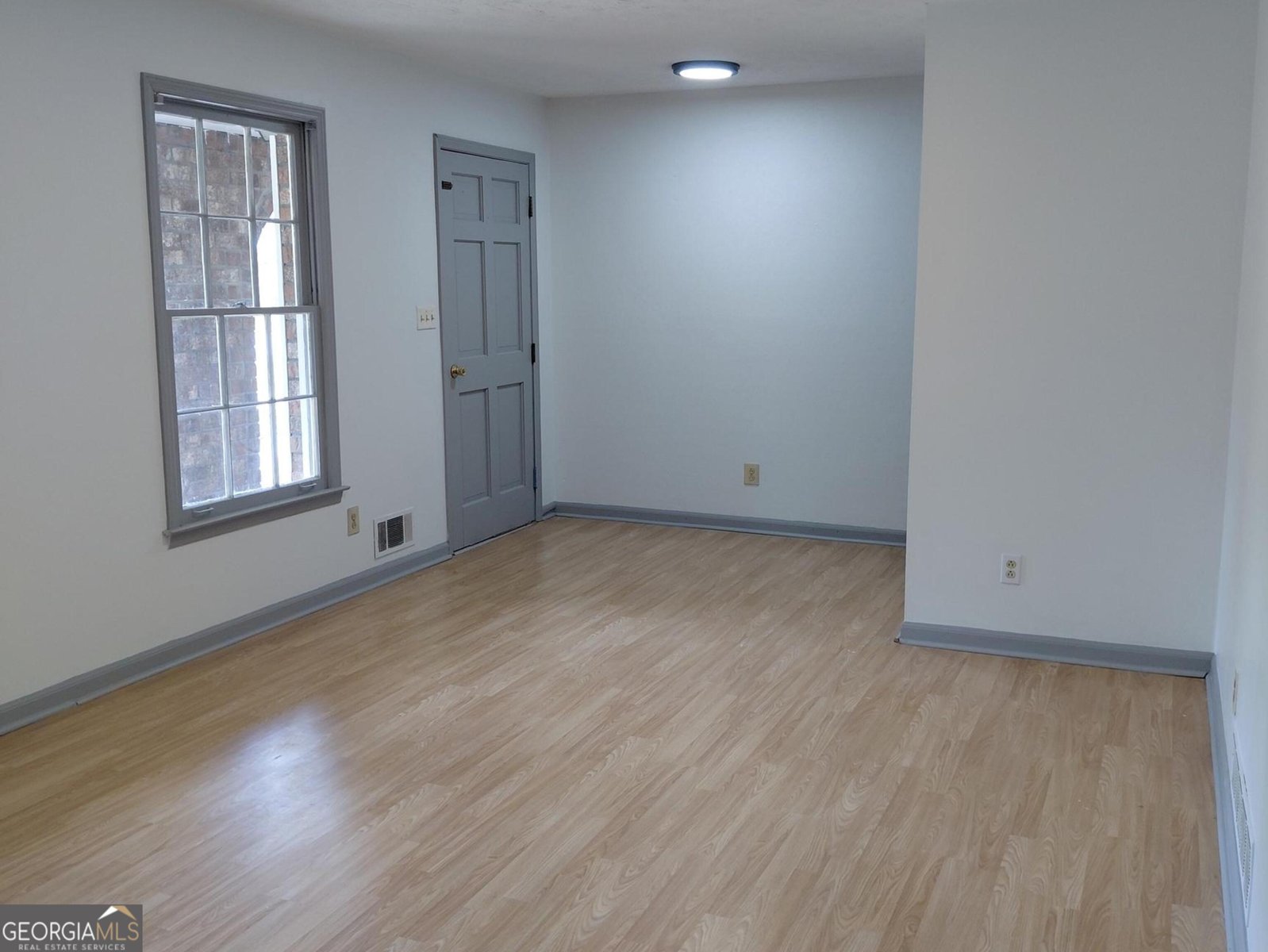 6684 Londonderry Drive Morrow - Photo 7