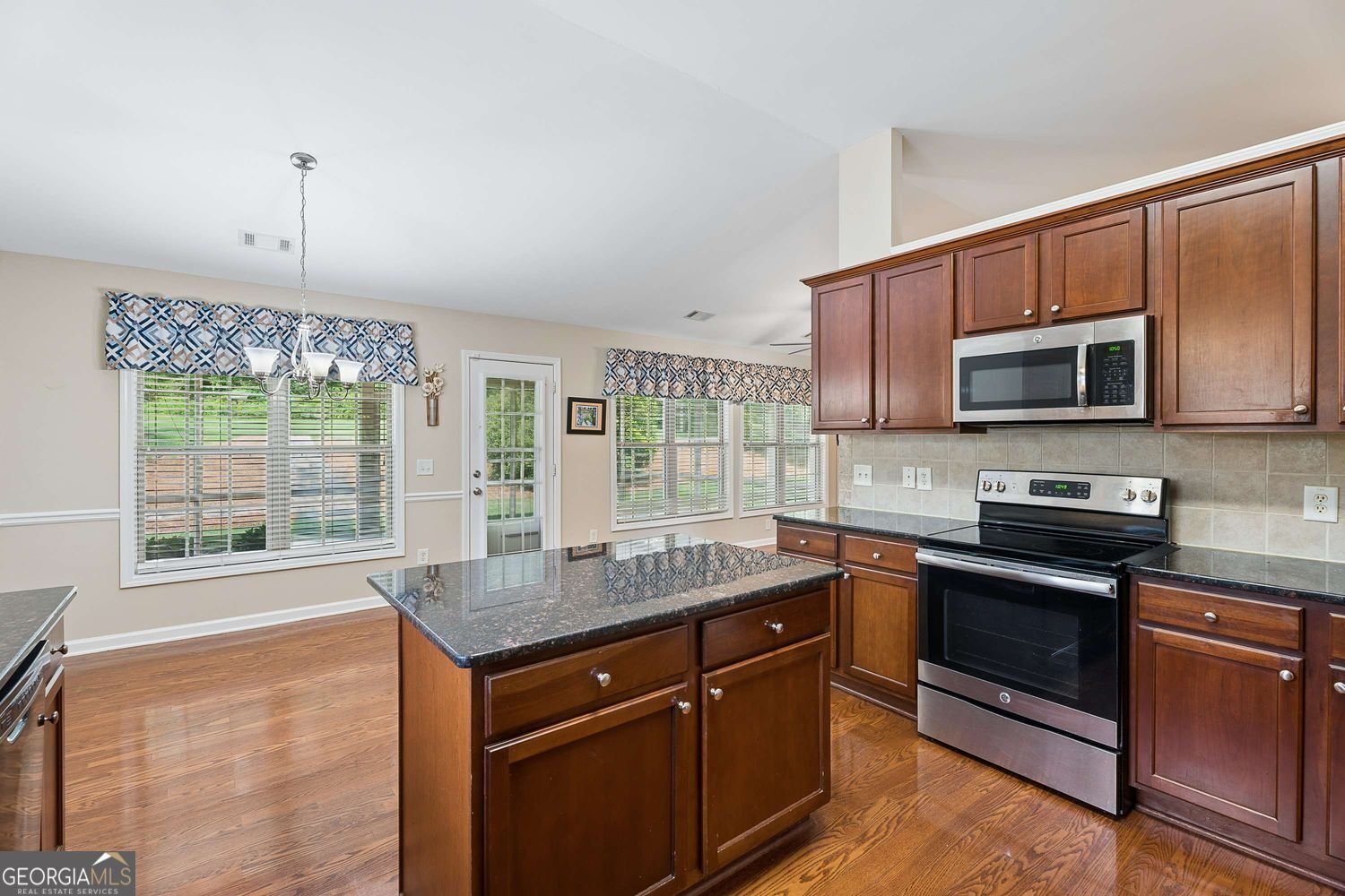 382 Emma Drive Winder - Photo 13