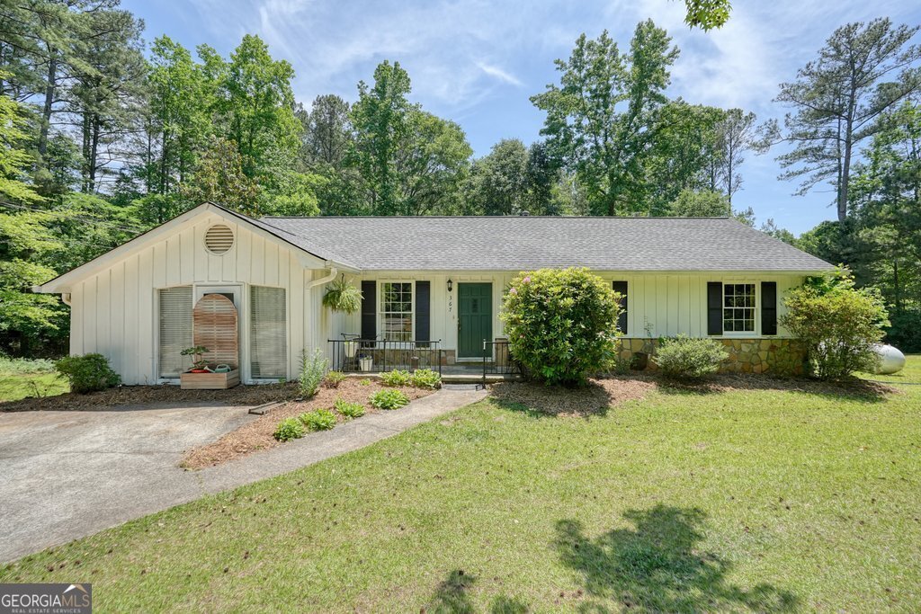 367 Bradshaw Lane Canton - main photo