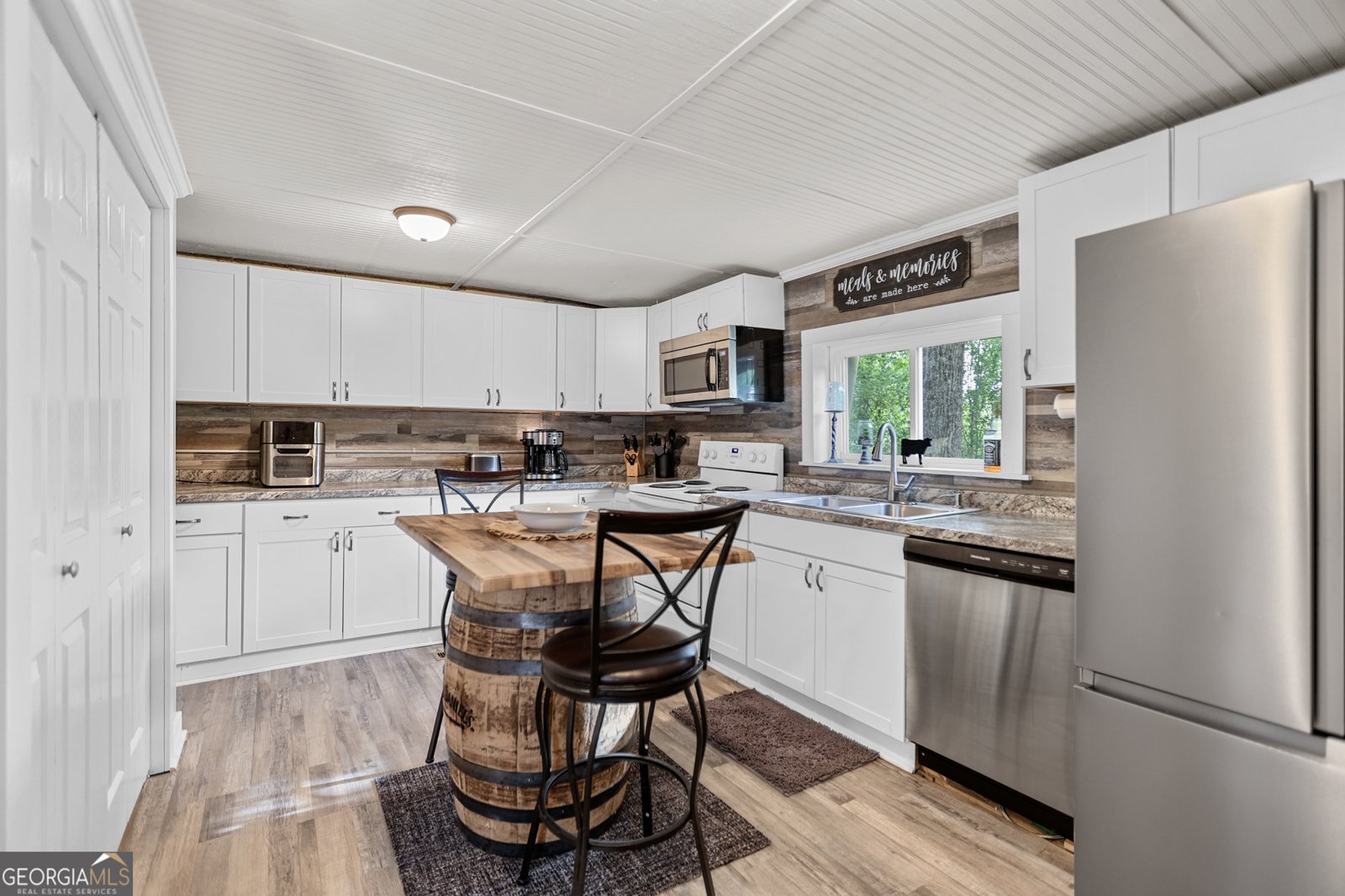 6033 Whitesville Road West Point - Photo 21