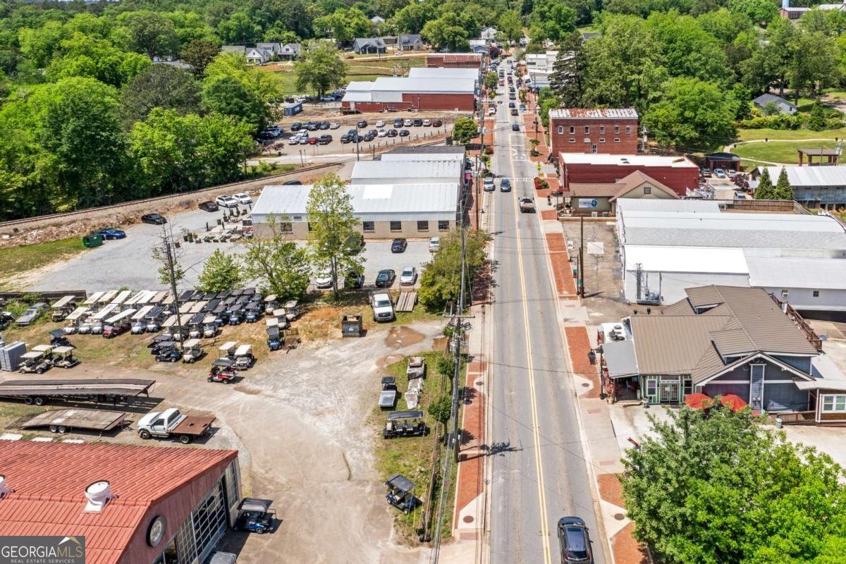 660 Groover Street Ball Ground - Photo 42