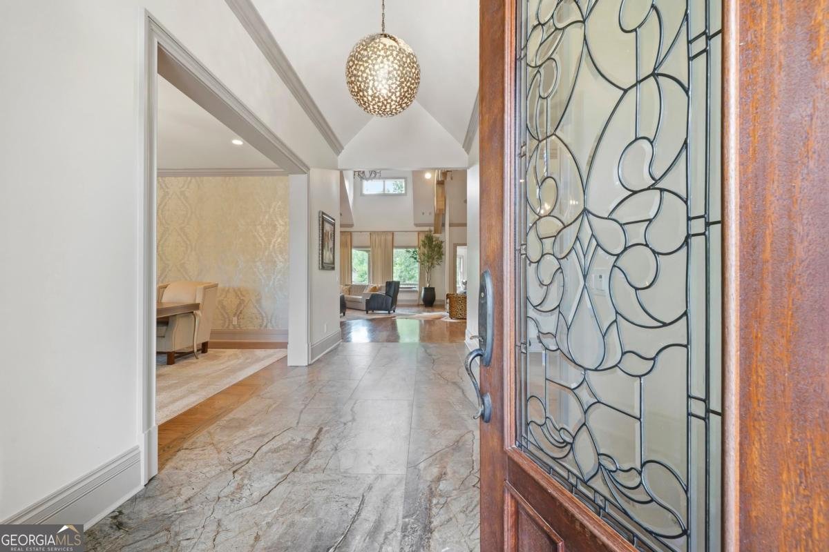 1090 White Oak Way Buckhead - Photo 8