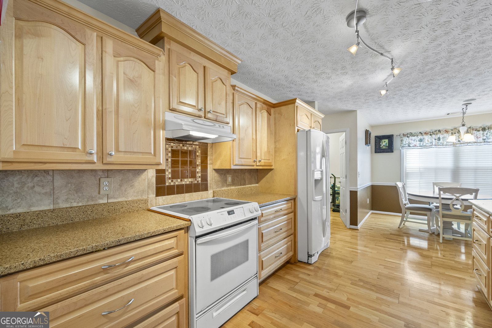 650 Sleeping Meadow Lane Bethlehem - Photo 16