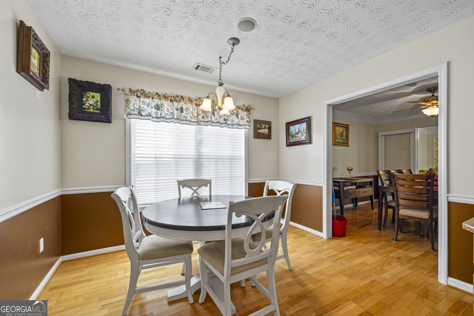 650 Sleeping Meadow Lane Bethlehem - Photo 19