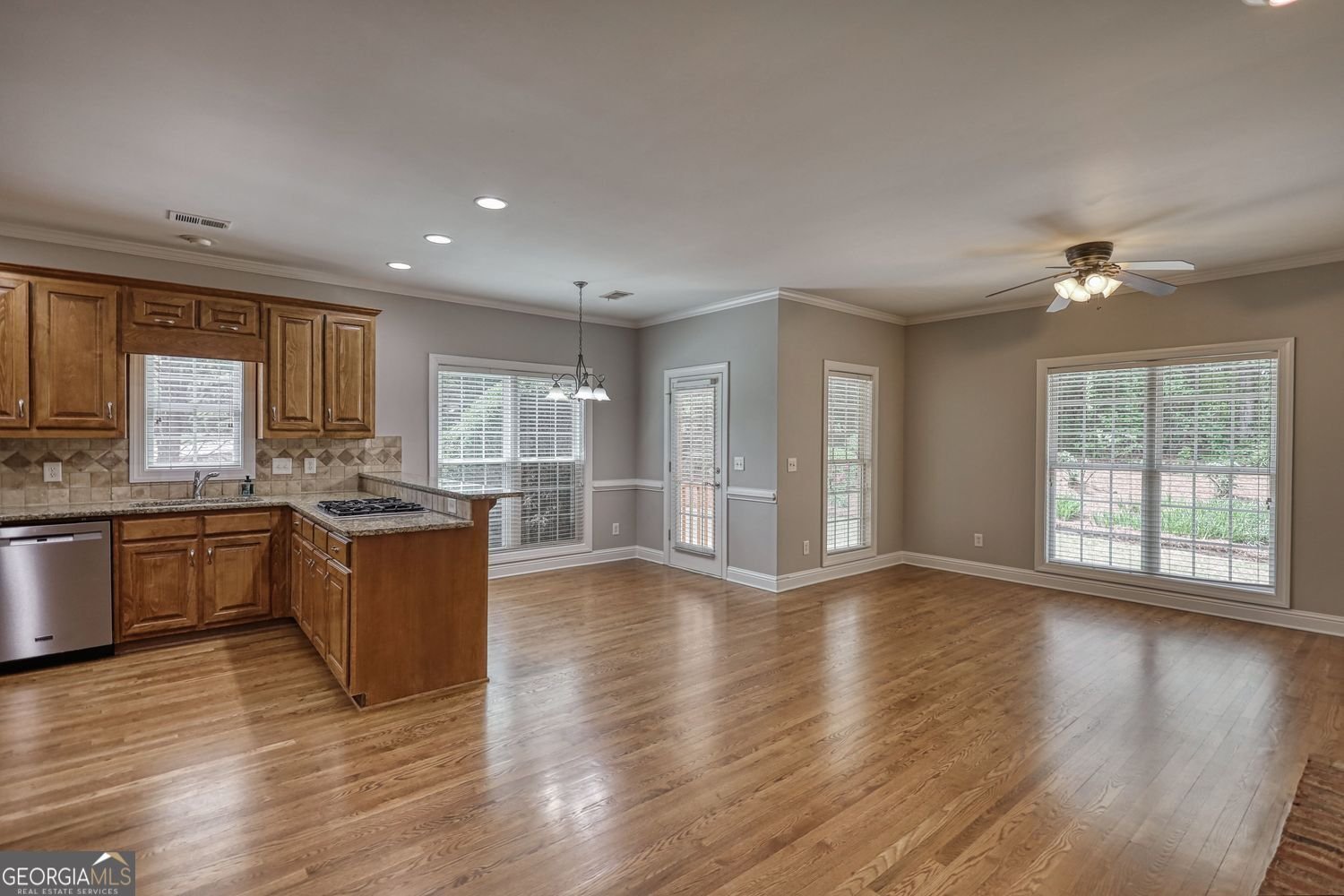217 Amelia Way Loganville - Photo 16