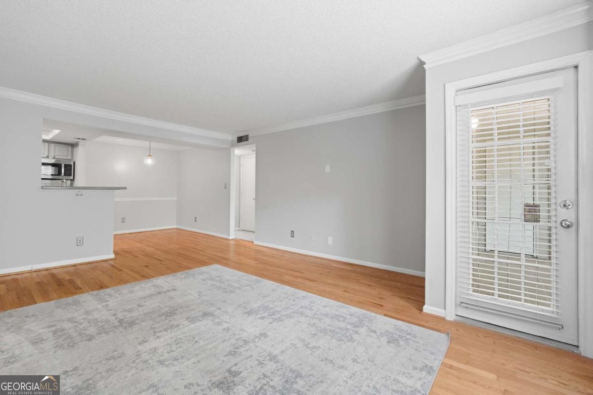 2031 Chastain Park Court Atlanta - Photo 7