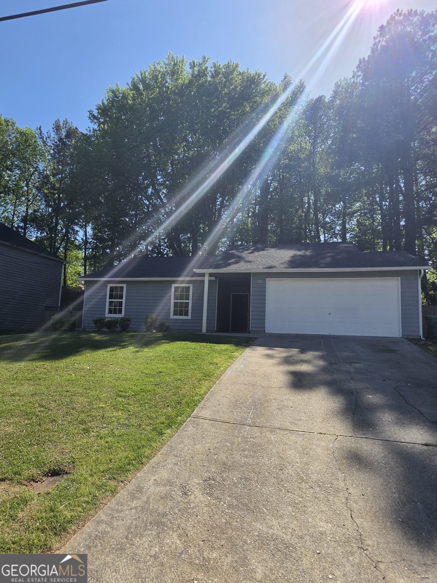 1366 Peninsula Trace Lawrenceville - main photo