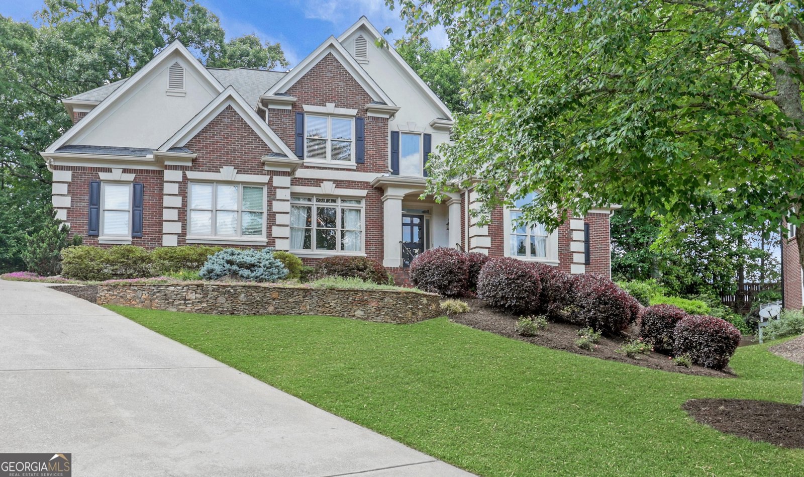 550 Heron Run Court Milton - main photo