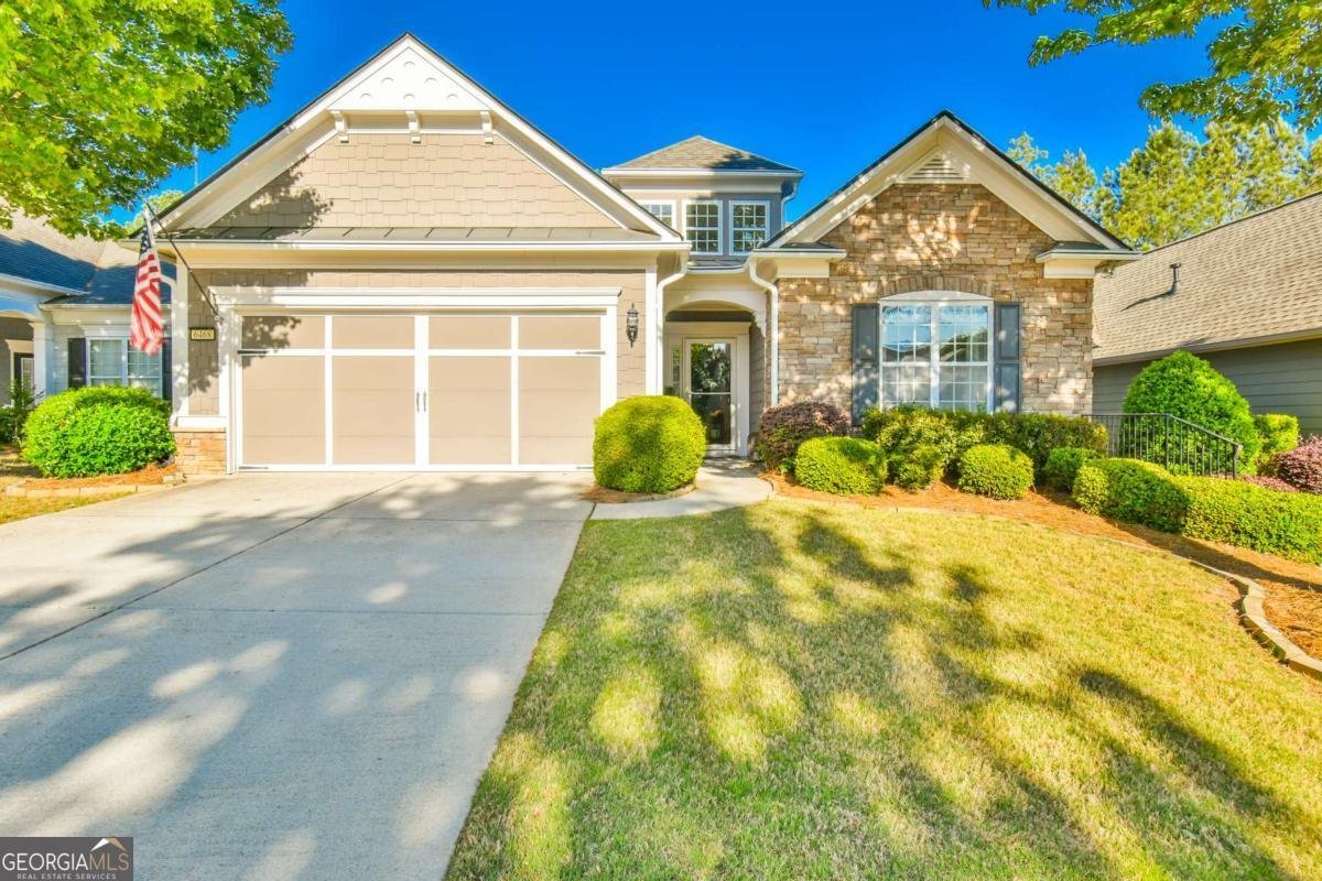 6468 Lantern Ridge Hoschton - main photo