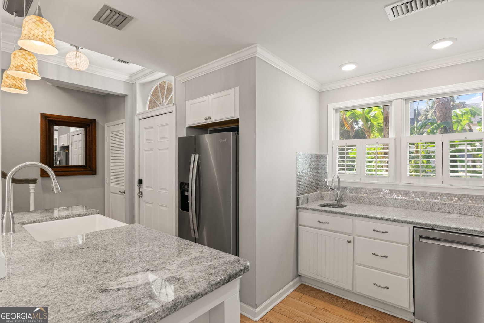 1035 Beachview Drive St. Simons - Photo 6