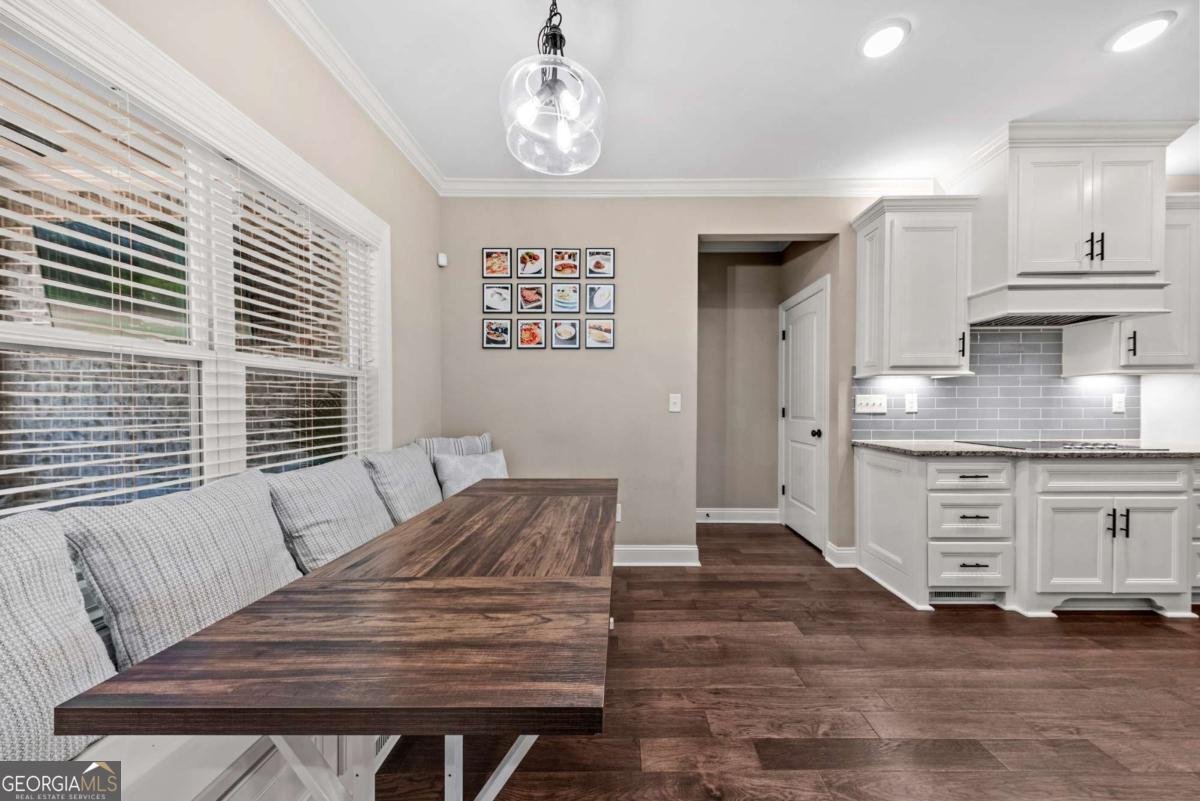 2364 Blazing Star Court Statham - Photo 28
