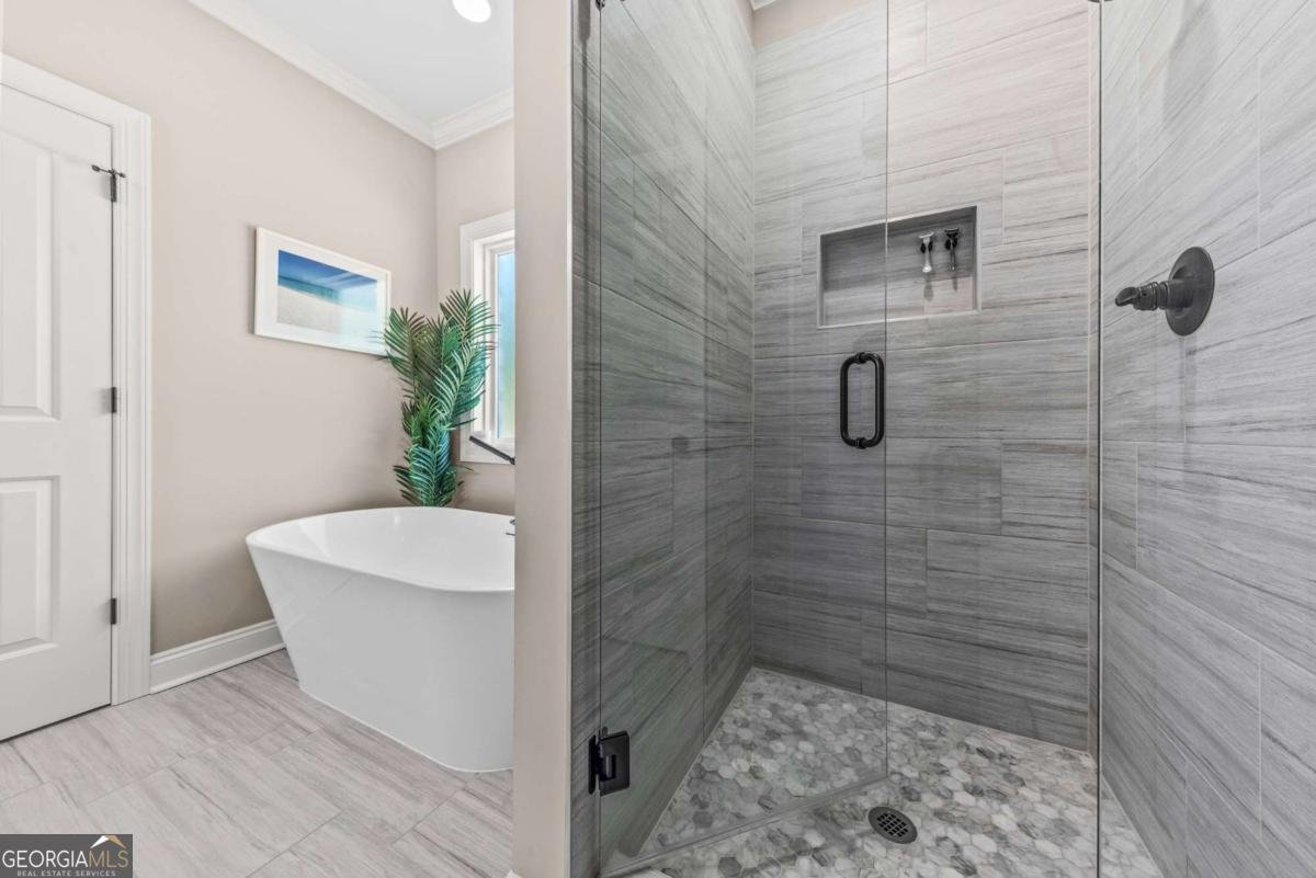 2364 Blazing Star Court Statham - Photo 40