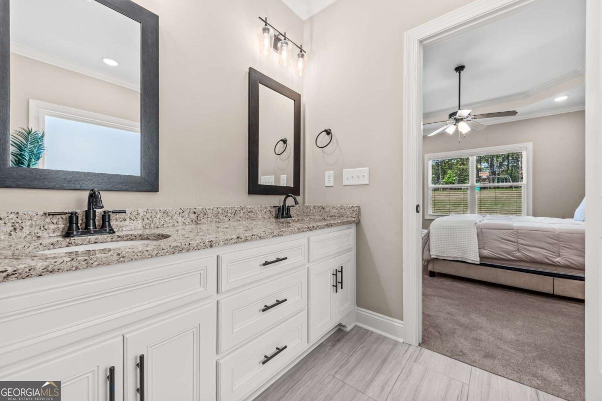 2364 Blazing Star Court Statham - Photo 42