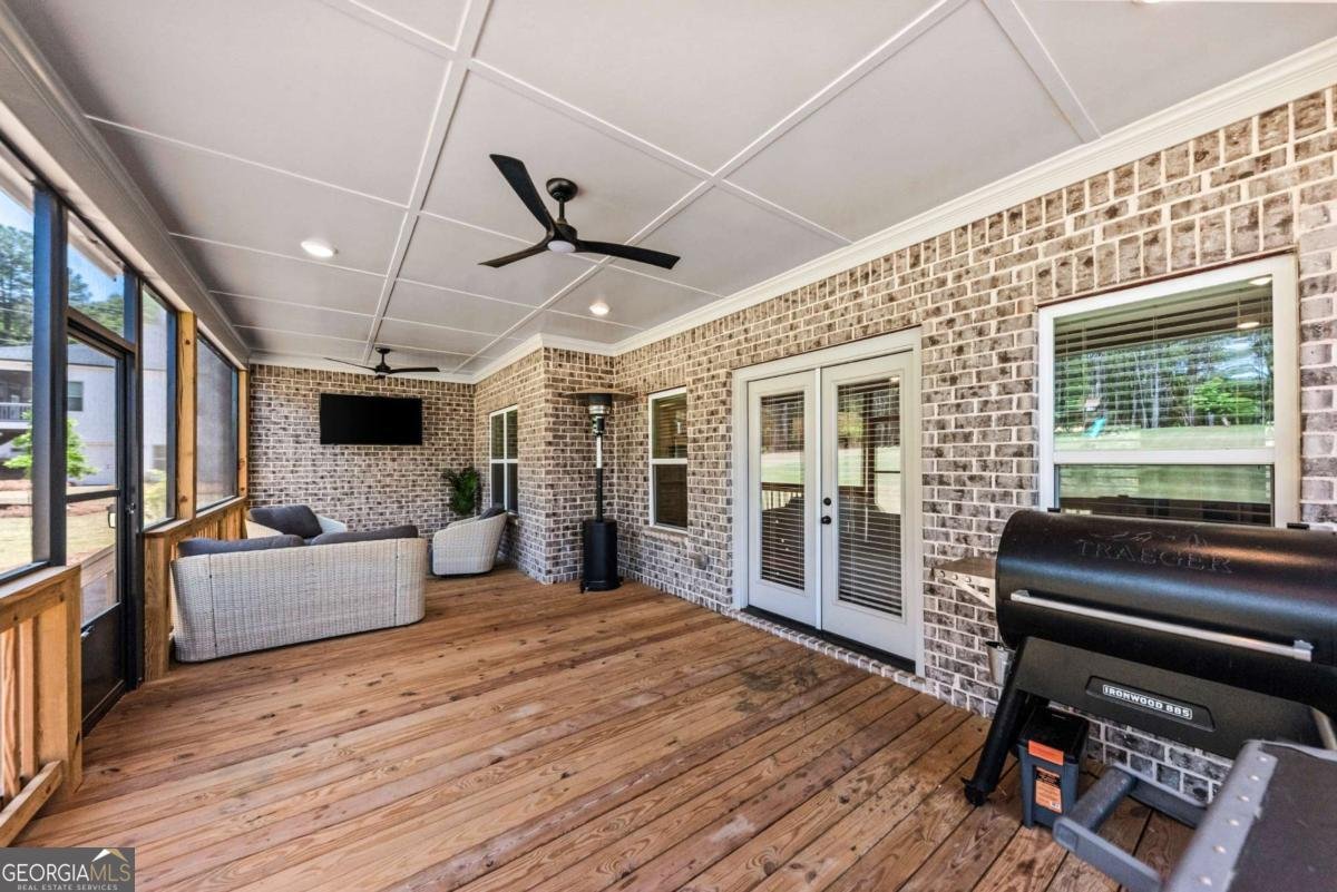 2364 Blazing Star Court Statham - Photo 51