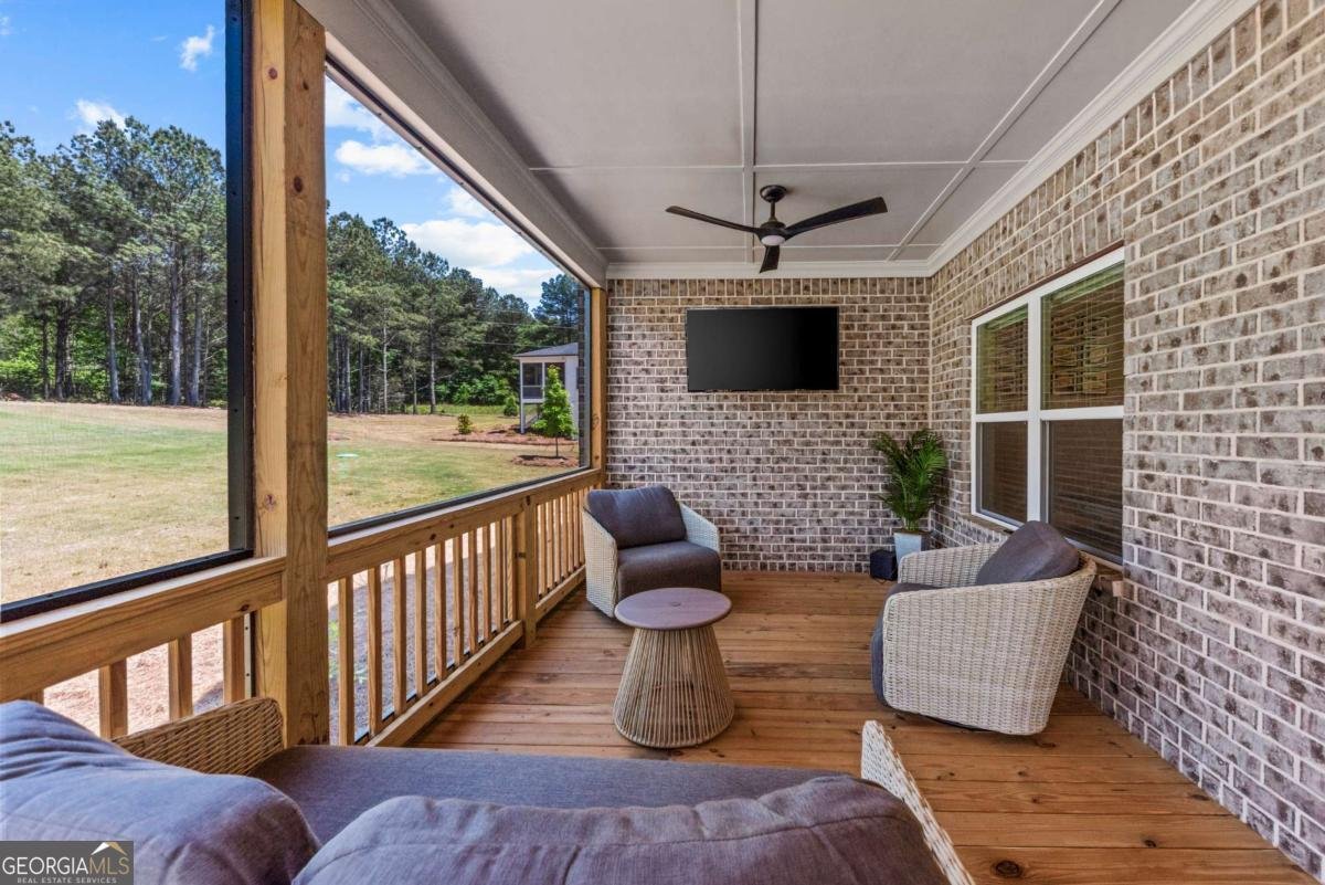 2364 Blazing Star Court Statham - Photo 53
