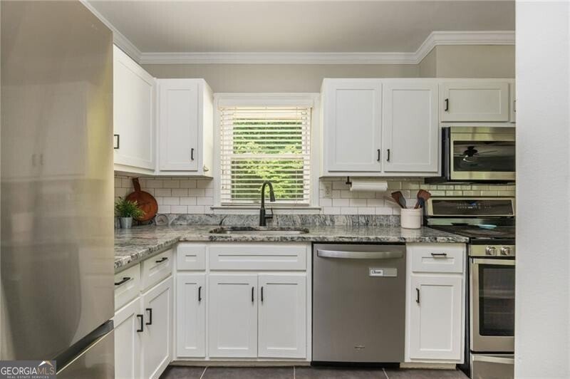 3136 Meadowood Lane Atlanta - Photo 9