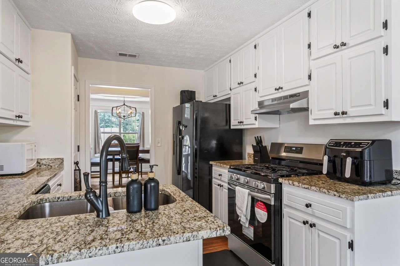 863 Clifton Ridge McDonough - Photo 12