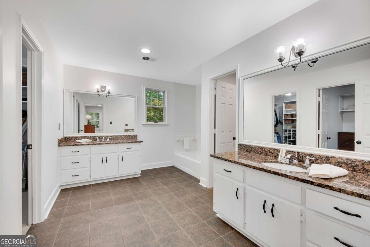 4868 Hampton Lake Drive Marietta - Photo 25