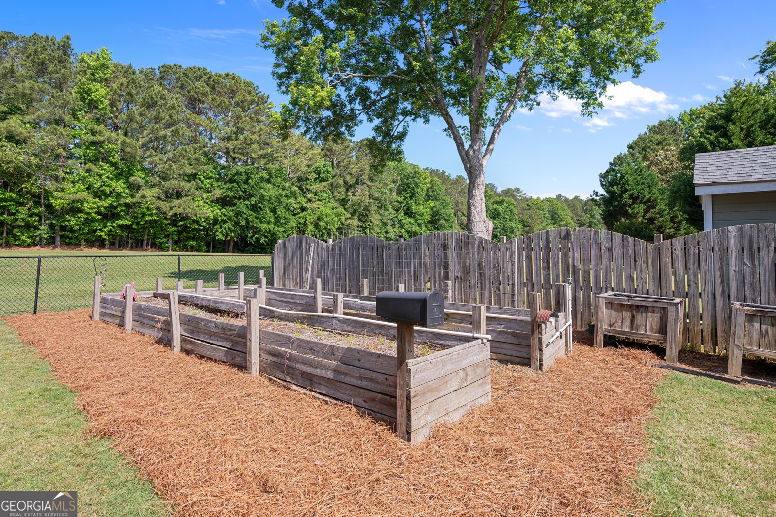 656 Clubland Circle Conyers - Photo 8
