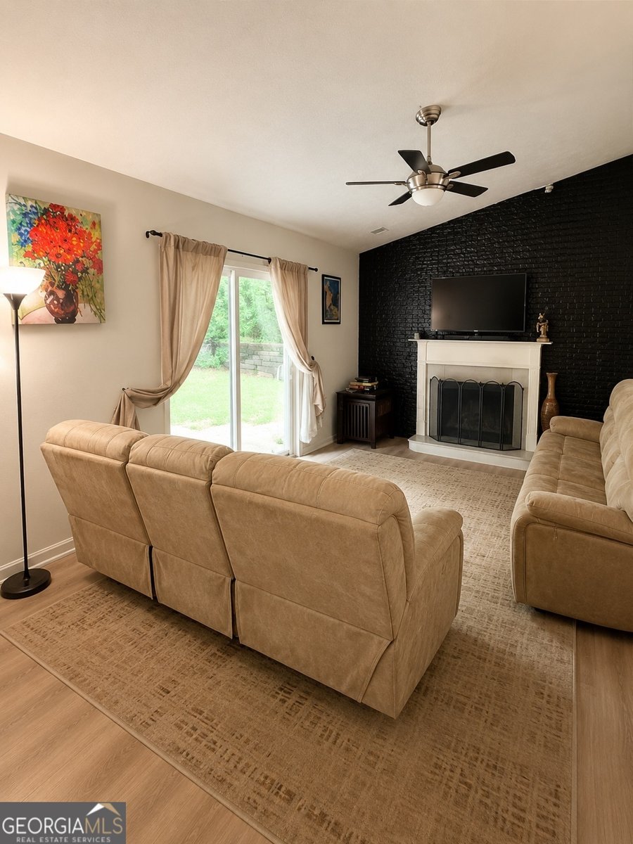 3915 Melanie Woods Drive Atlanta - Photo 16