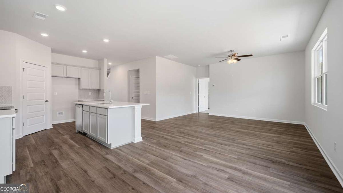 221 Cattle Drive Perry - Photo 11