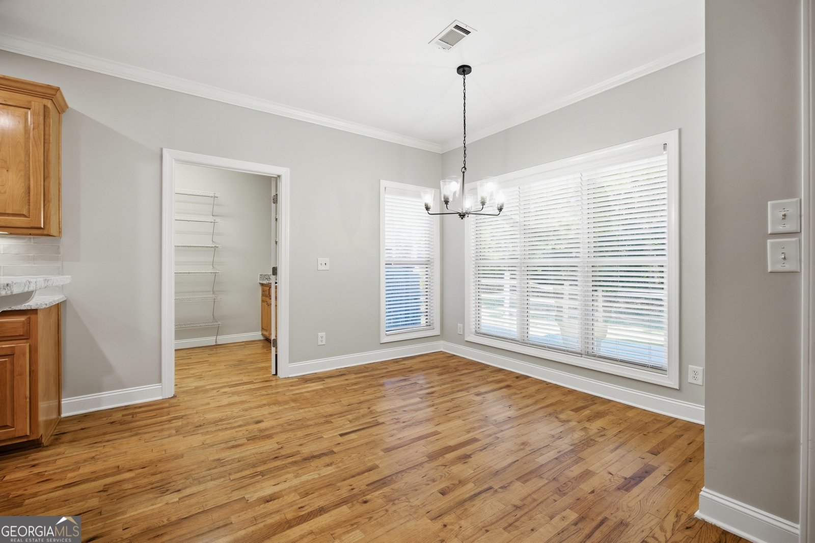 635 Marigot Way Statham - Photo 14