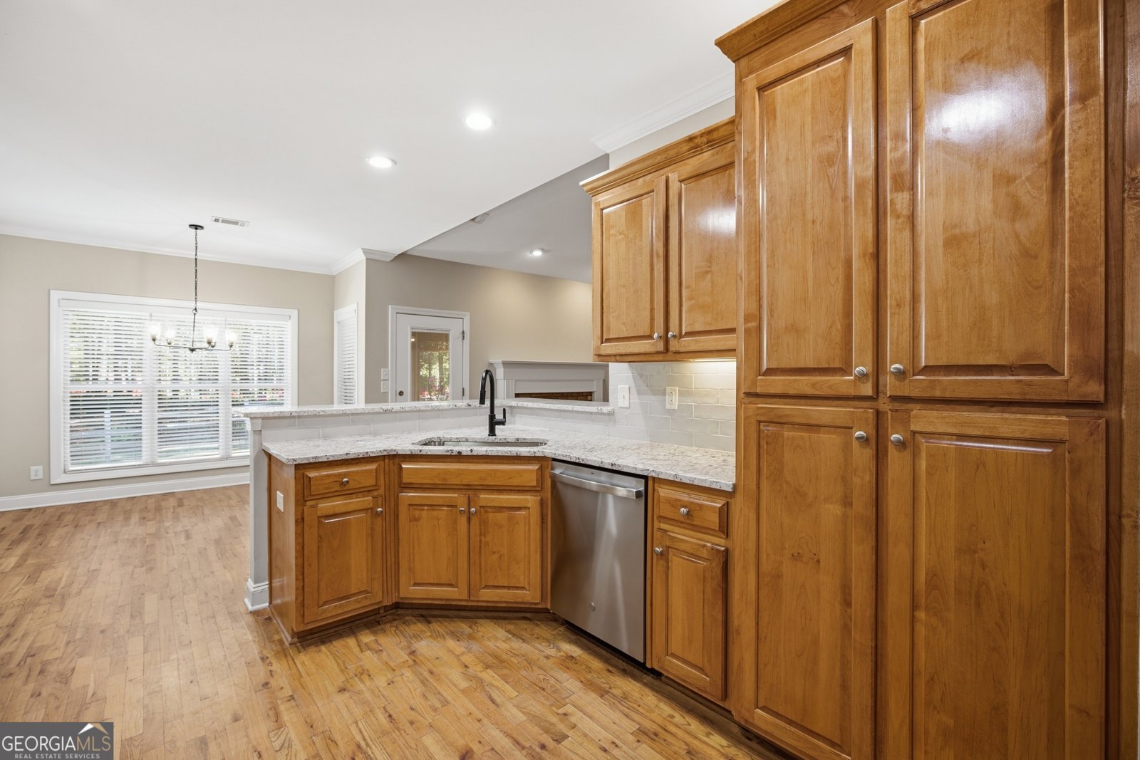 635 Marigot Way Statham - Photo 18