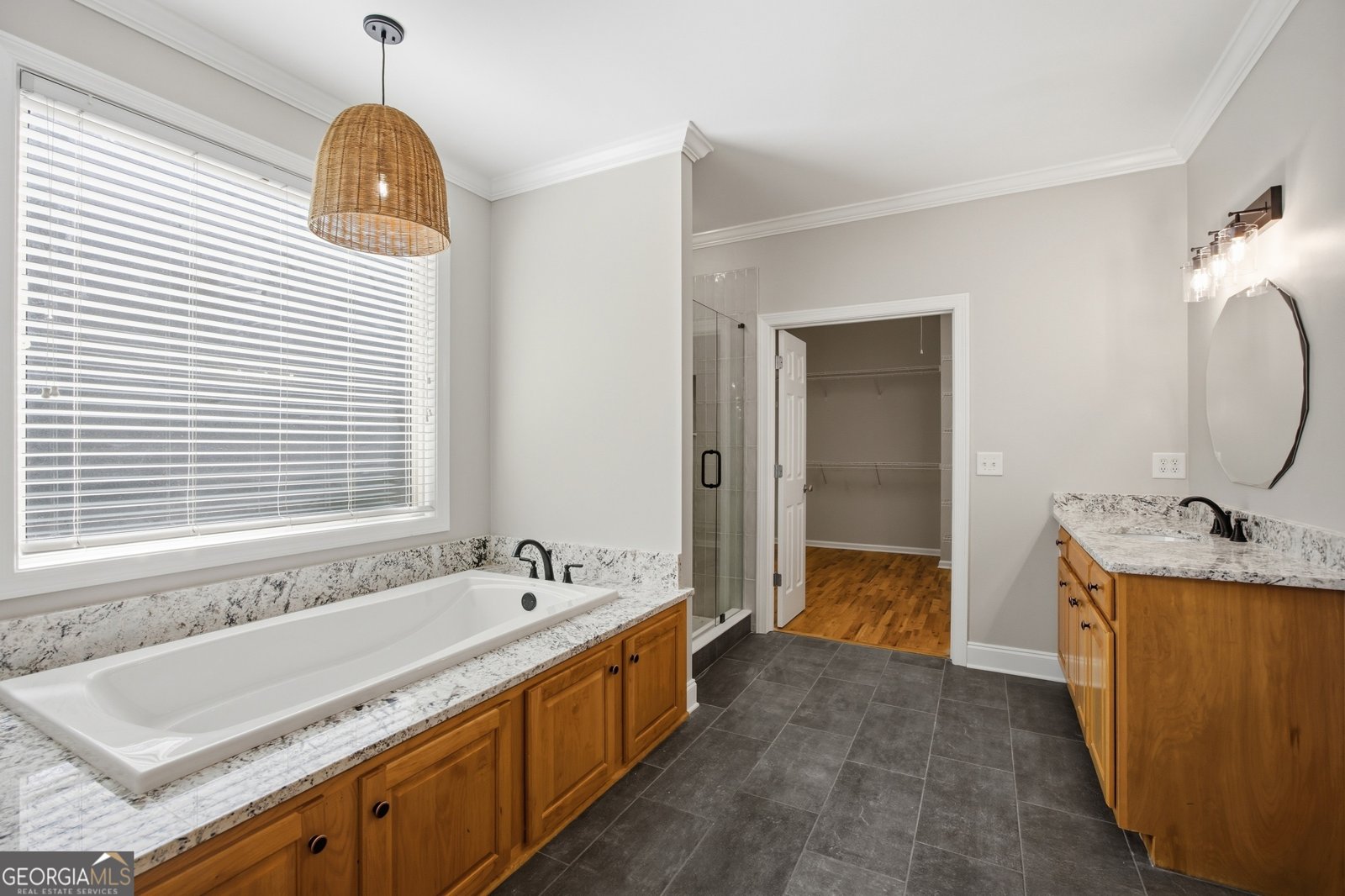 635 Marigot Way Statham - Photo 26