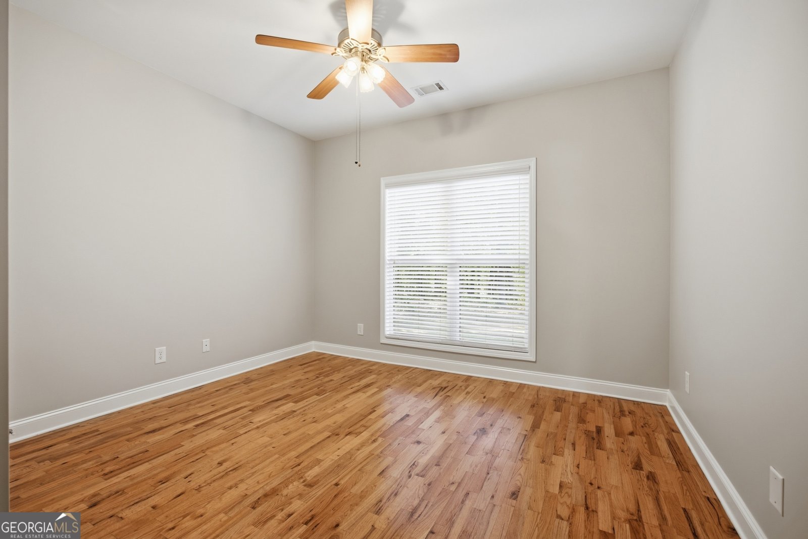 635 Marigot Way Statham - Photo 30