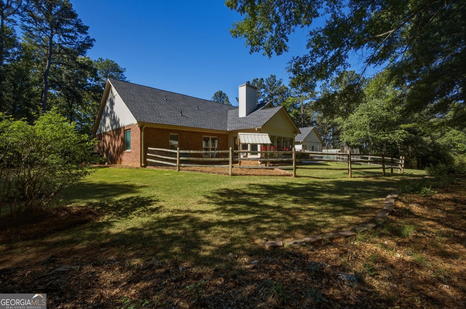 635 Marigot Way Statham - Photo 41