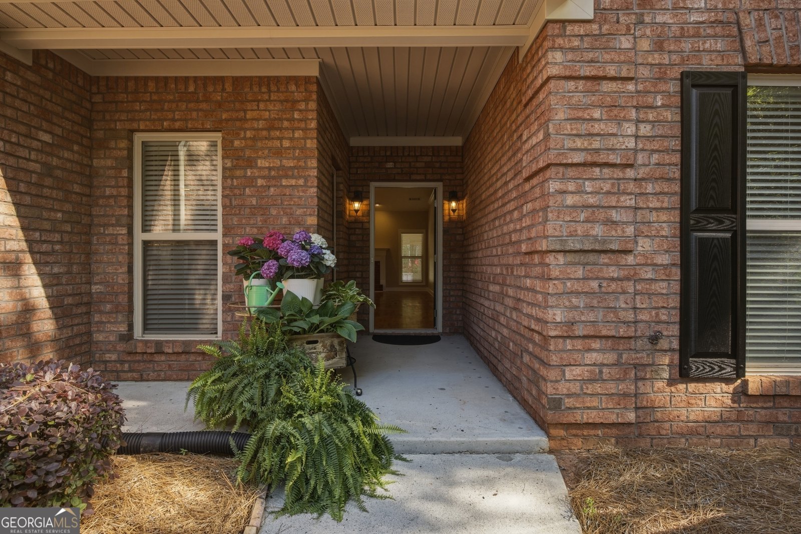 635 Marigot Way Statham - Photo 6