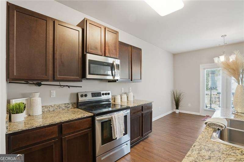 3869 Makeover Court Atlanta - Photo 11