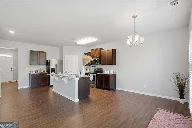 3869 Makeover Court Atlanta - Photo 9