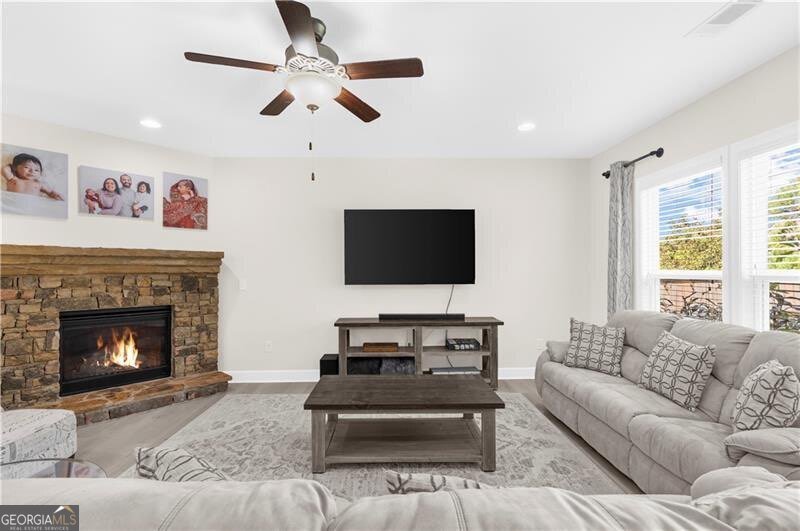 425 Spring View Drive Woodstock - Photo 13