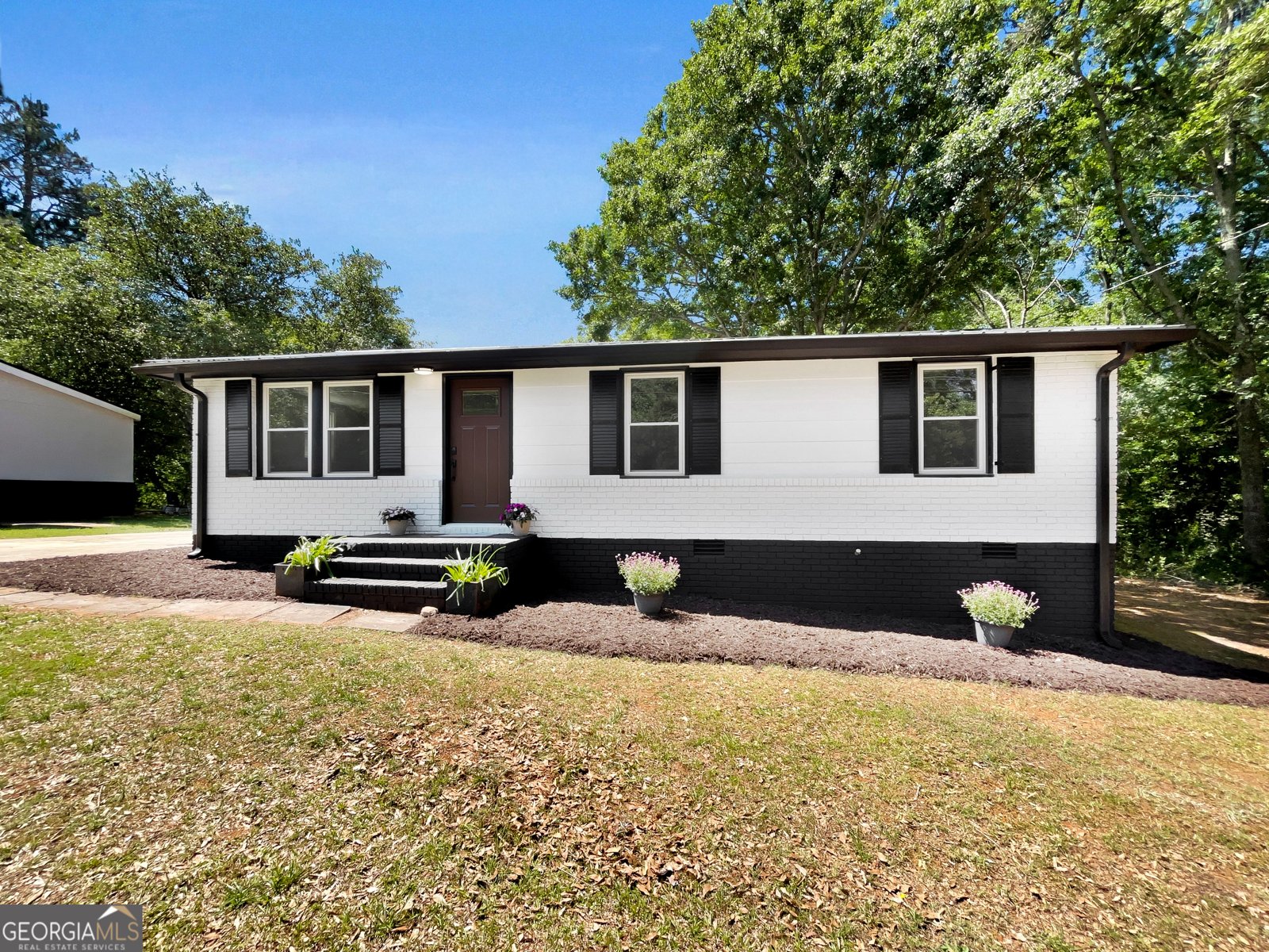 858 Clairmont Avenue Comer - main photo