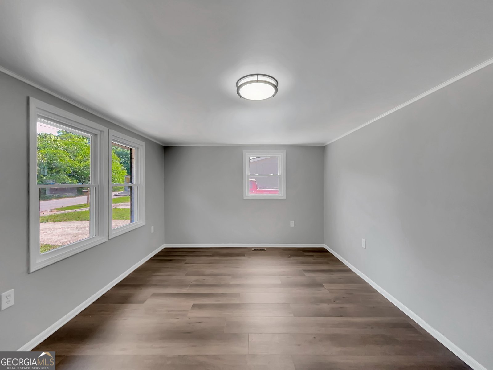 858 Clairmont Avenue Comer - Photo 6