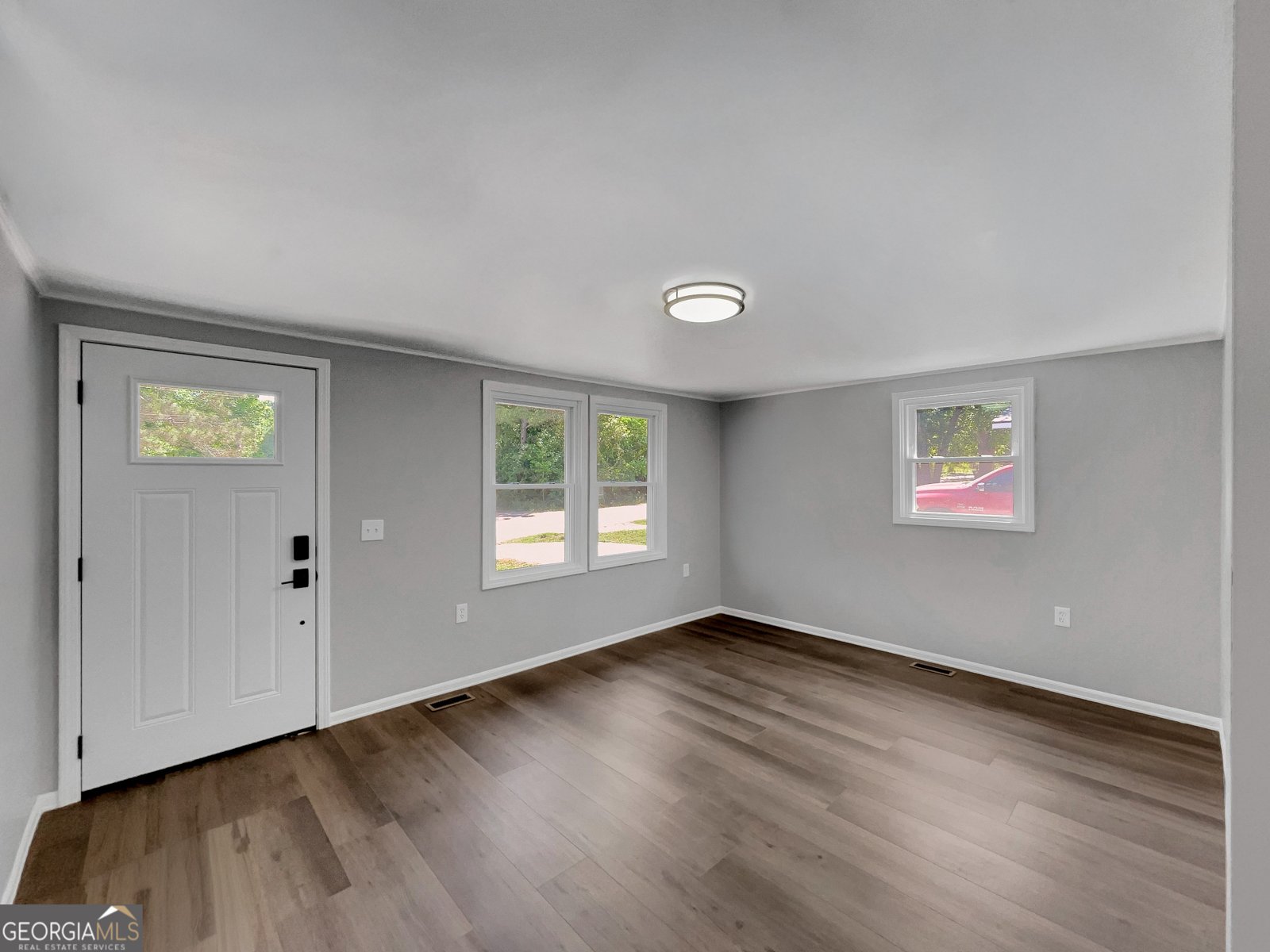 858 Clairmont Avenue Comer - Photo 7