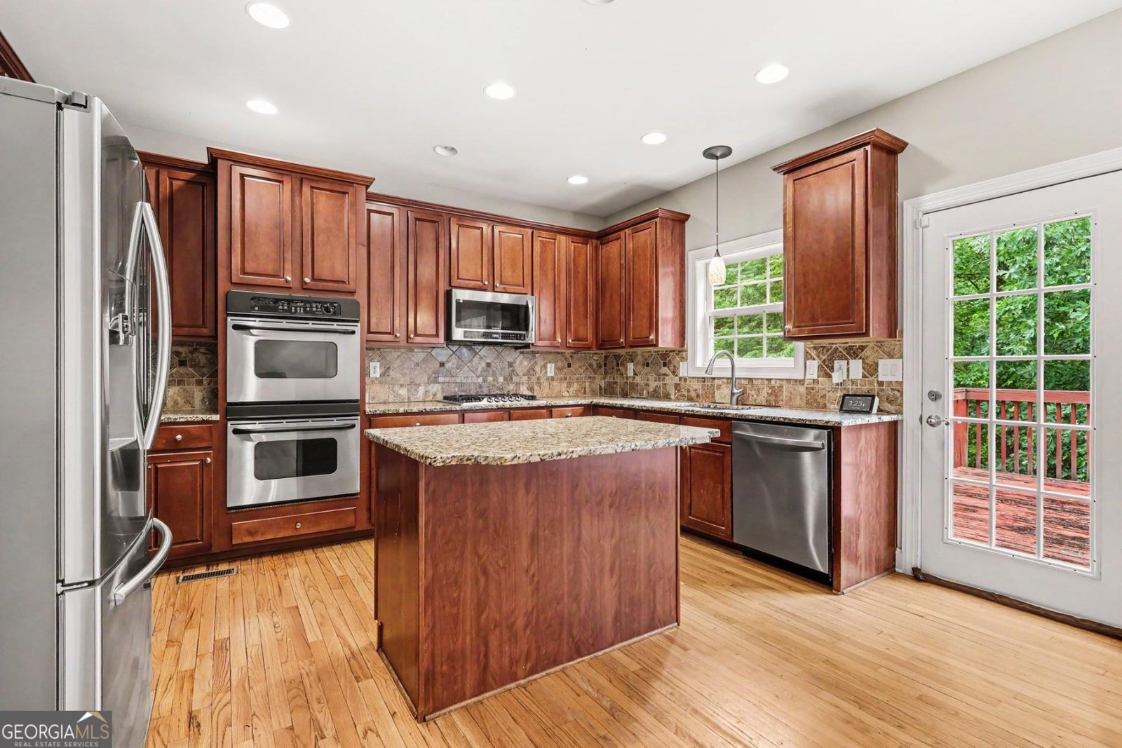 1104 Saint Remy Way Conyers - Photo 19