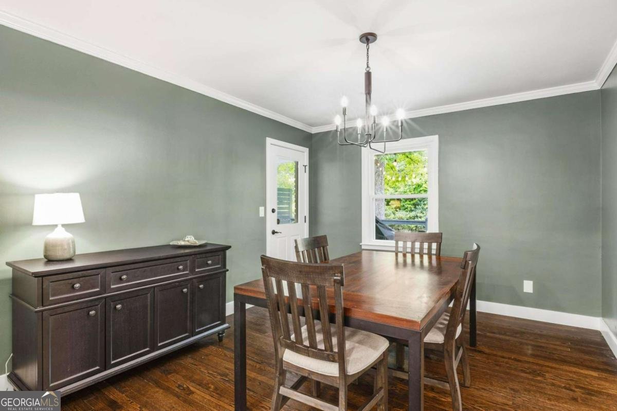 455 Forest Valley Road Sandy Springs - Photo 10