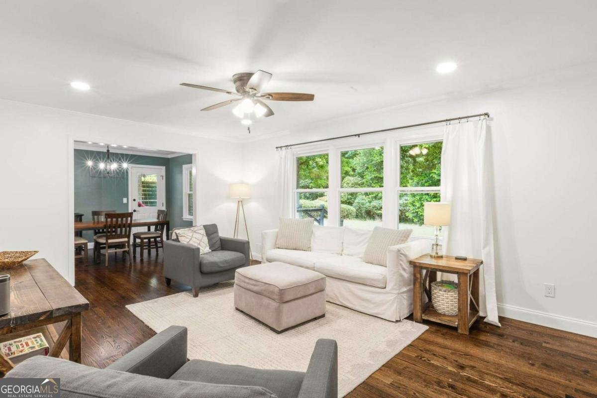 455 Forest Valley Road Sandy Springs - Photo 14